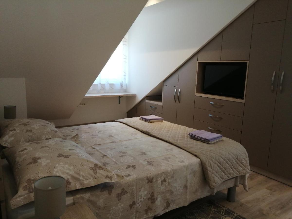 Apartmentt Vinko Bilota Seget Vranjica Ngoại thất bức ảnh