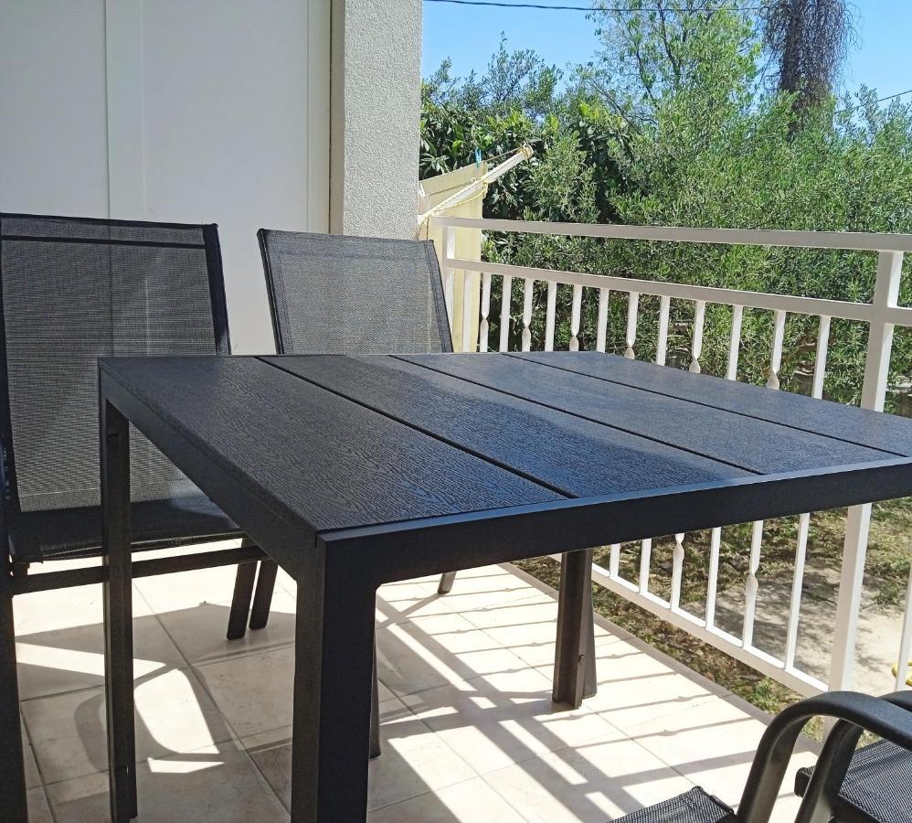 Apartmentt Vinko Bilota Seget Vranjica Ngoại thất bức ảnh