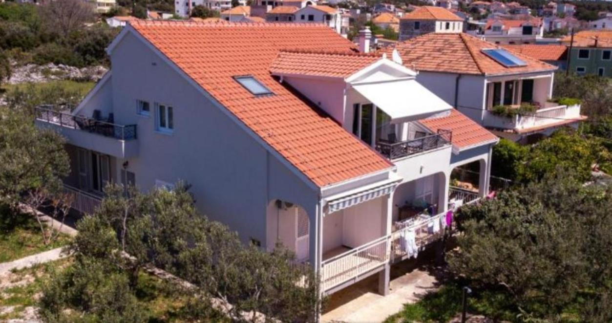 Apartmentt Vinko Bilota Seget Vranjica Ngoại thất bức ảnh