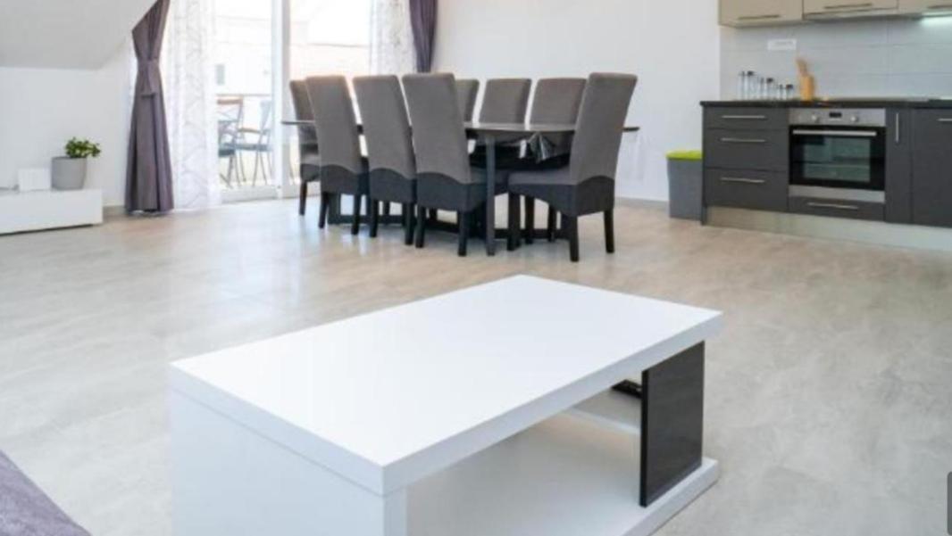 Apartmentt Vinko Bilota Seget Vranjica Ngoại thất bức ảnh
