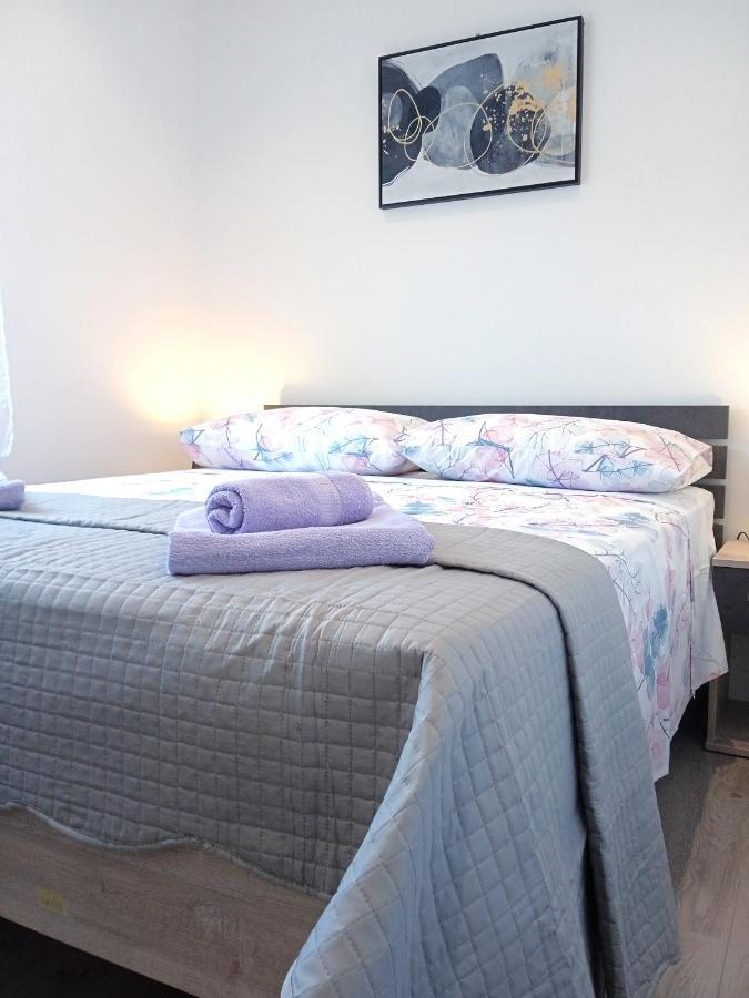 Apartmentt Vinko Bilota Seget Vranjica Ngoại thất bức ảnh