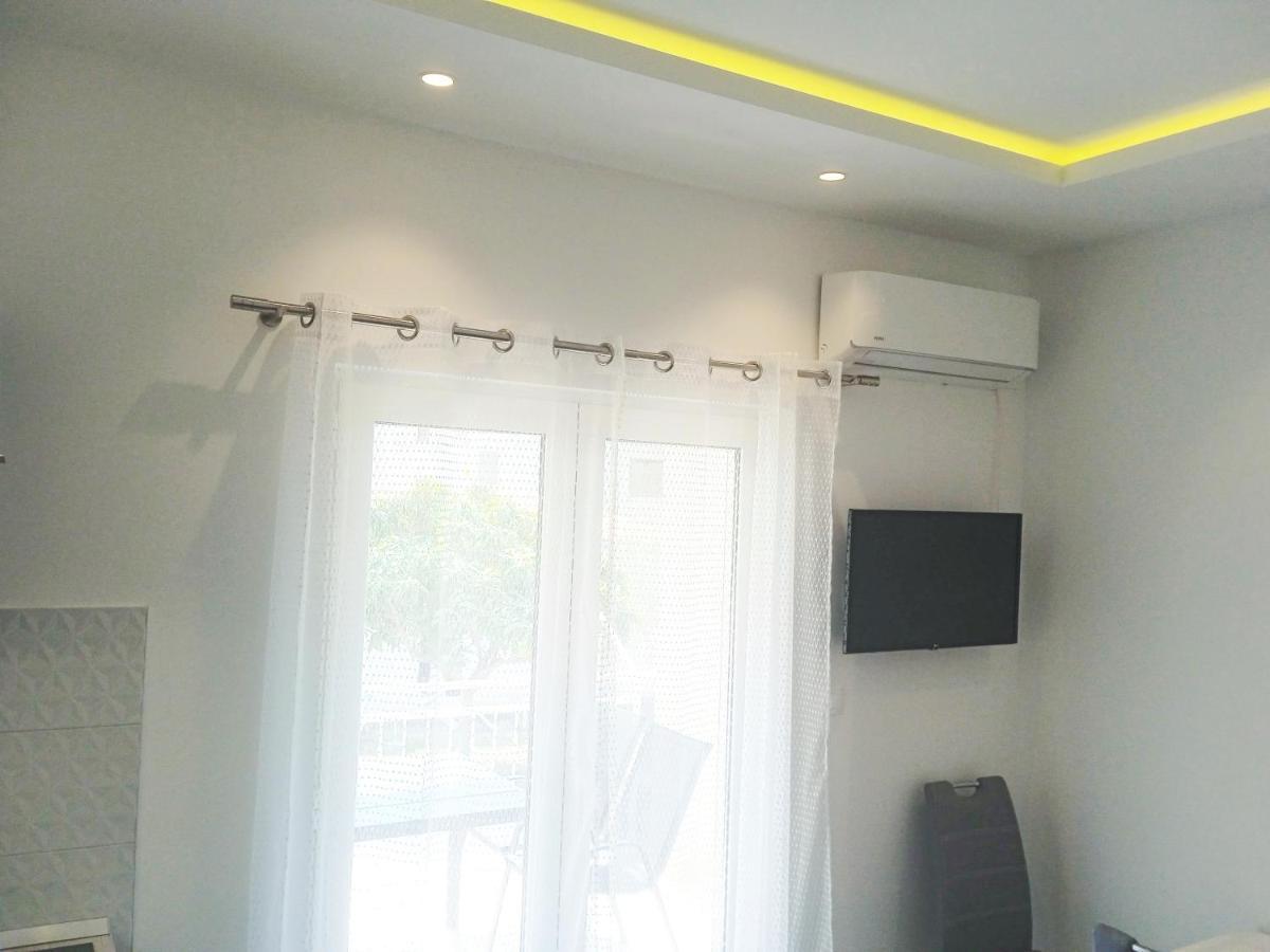 Apartmentt Vinko Bilota Seget Vranjica Ngoại thất bức ảnh