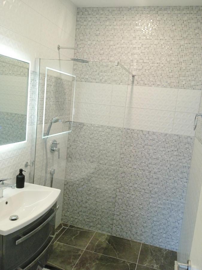 Apartmentt Vinko Bilota Seget Vranjica Ngoại thất bức ảnh